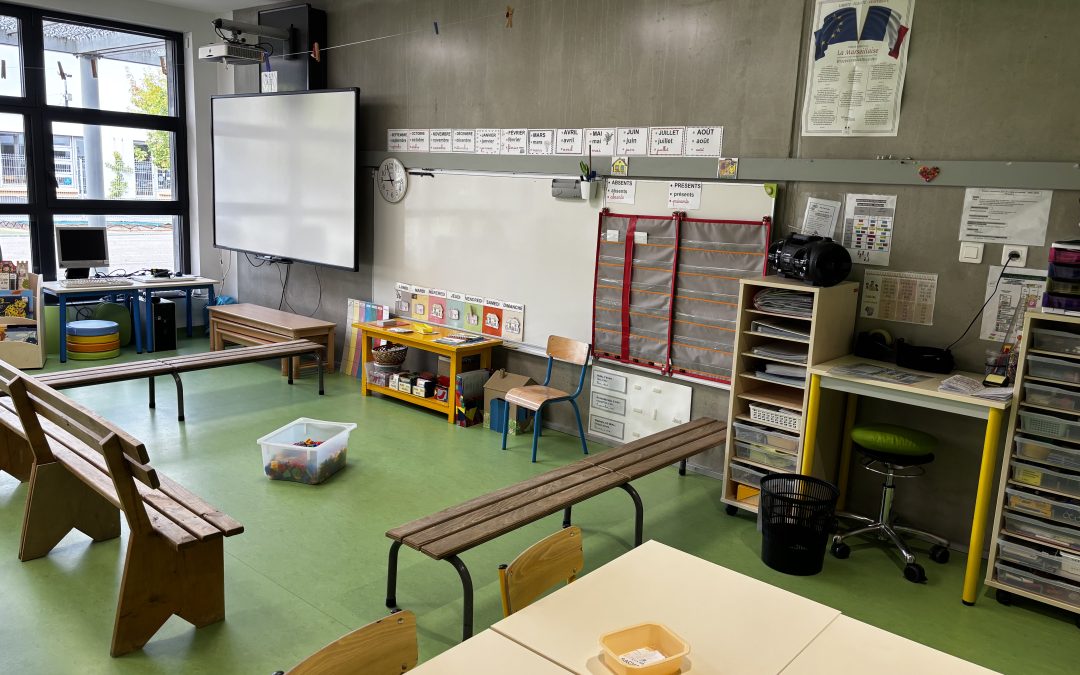 TRAVAUX DANS LES ÉCOLES